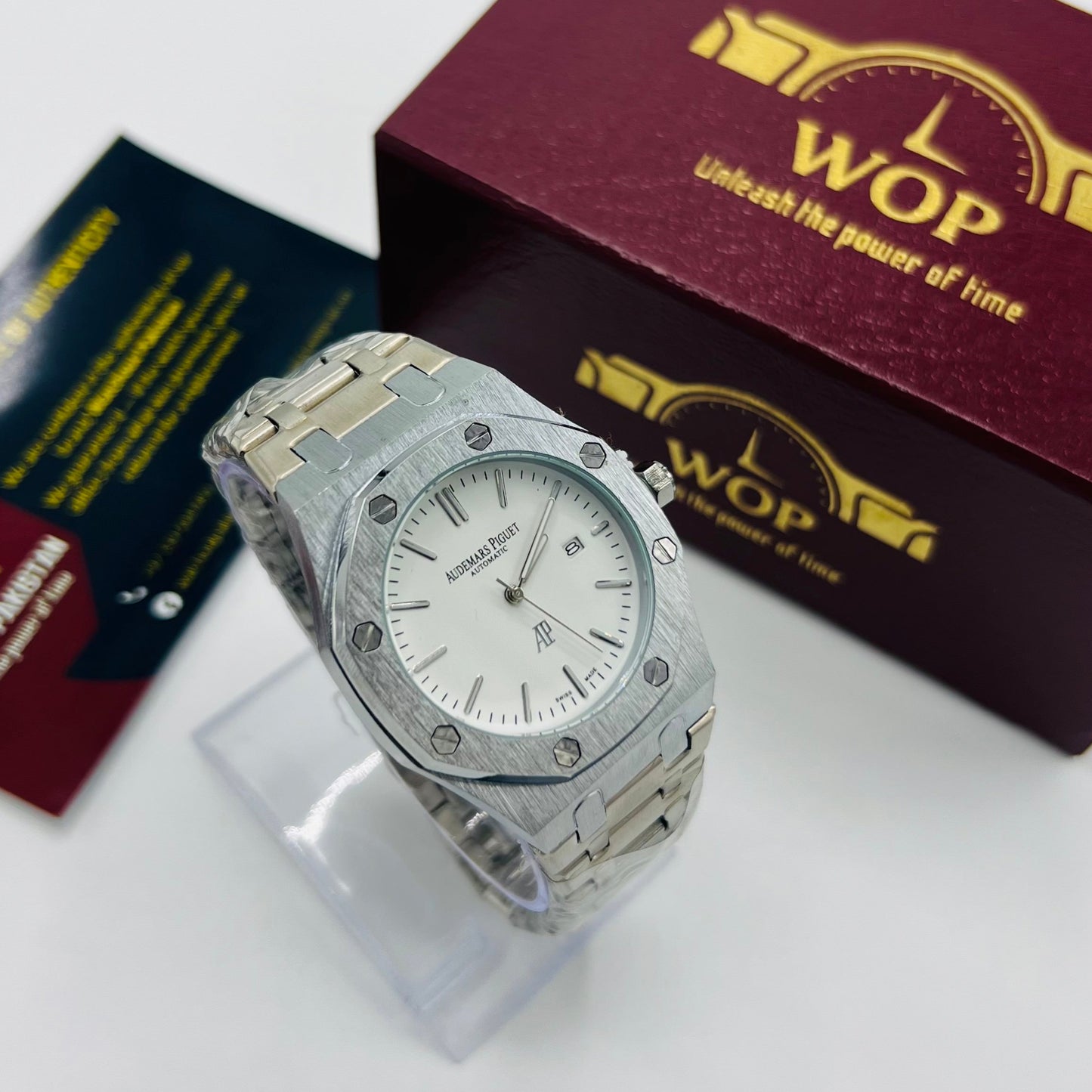 Royal Oak Style White Dial Octagonal Bezel Stainless Steel Bracelet Watch