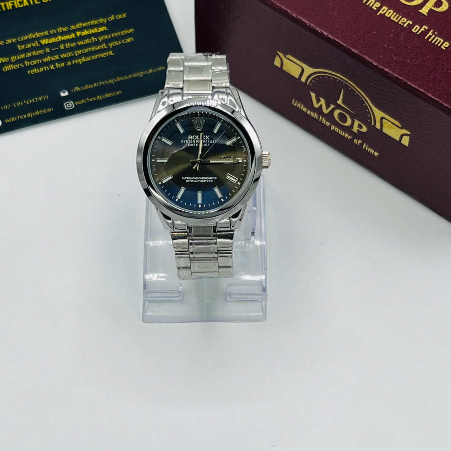 Oyster Style Black Dial Date Display Stainless Steel Bracelet Watch