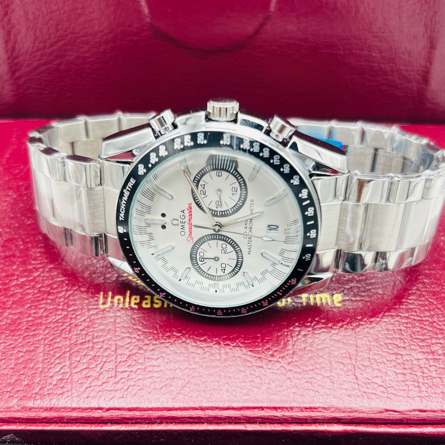 Racing Chronograph White Dial Black Tachymeter Stainless Steel Bracelet Watch